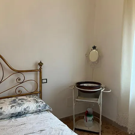 別荘 La Piastraia Parlascio